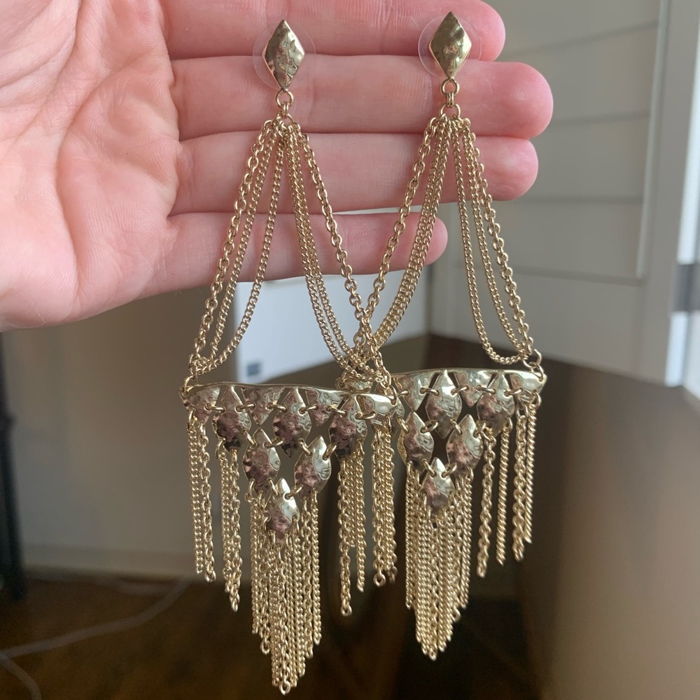 Kendra Scott Mandy Statement Earrings in Gold